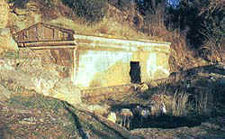 tuscania_3.JPG (9420 byte)